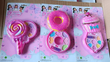 JUEGO DE BELLEZA 144 PZS.